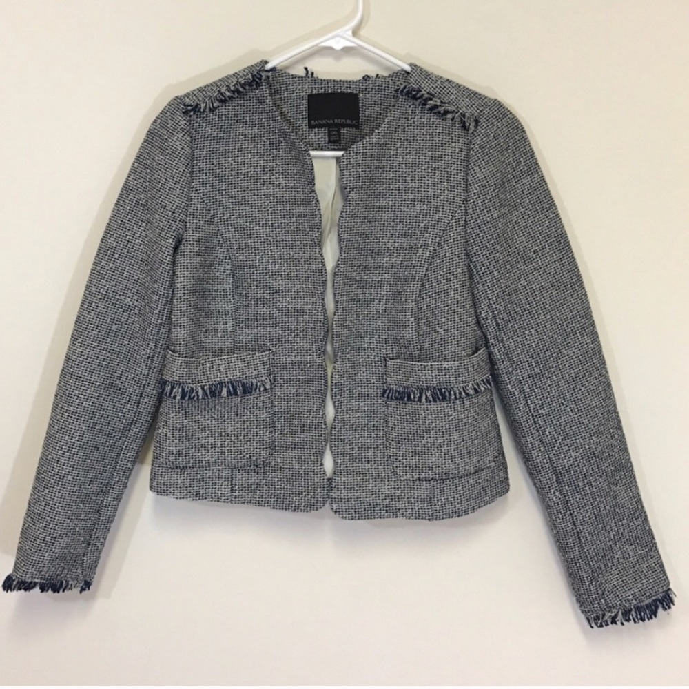 BR Scalloped Hem Blazer Jacket Collarless - Picture 4 of 7